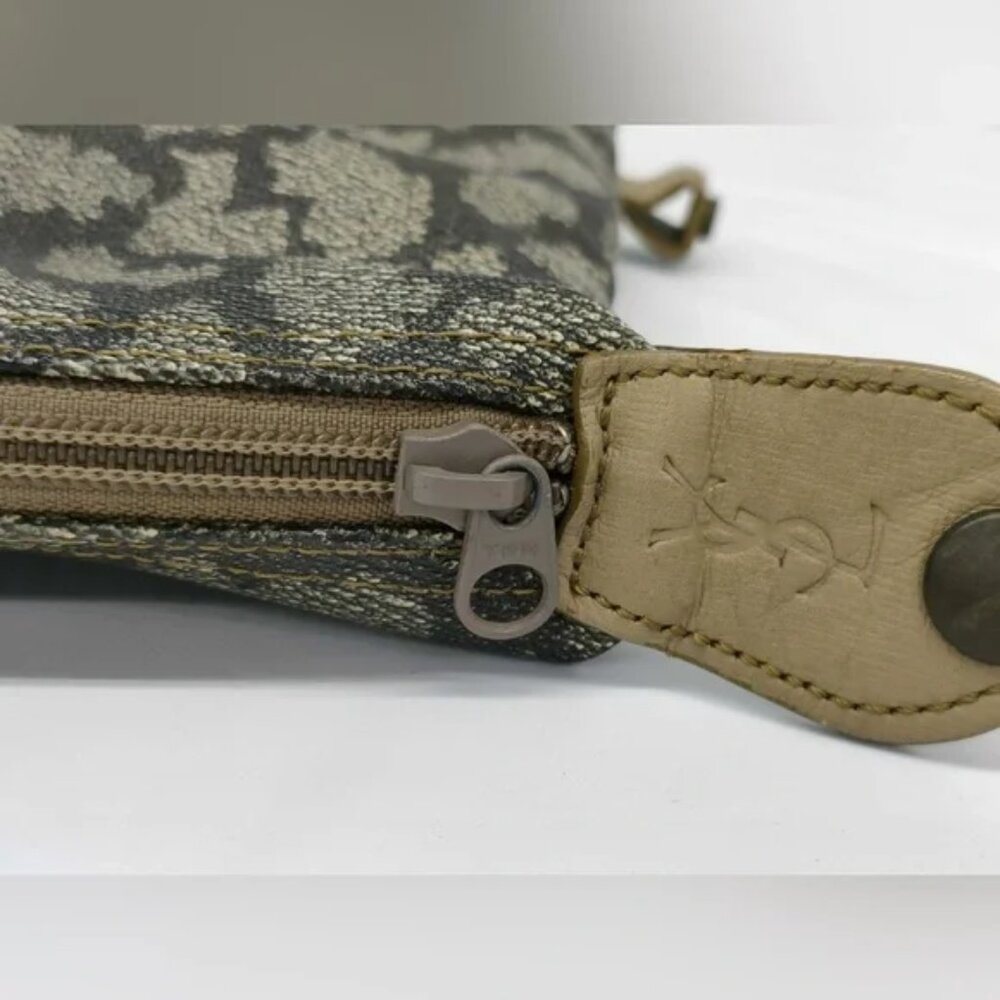 Yves Saint Laurent (YSL) Giraffe Boston Bag - Picture 11 of 14